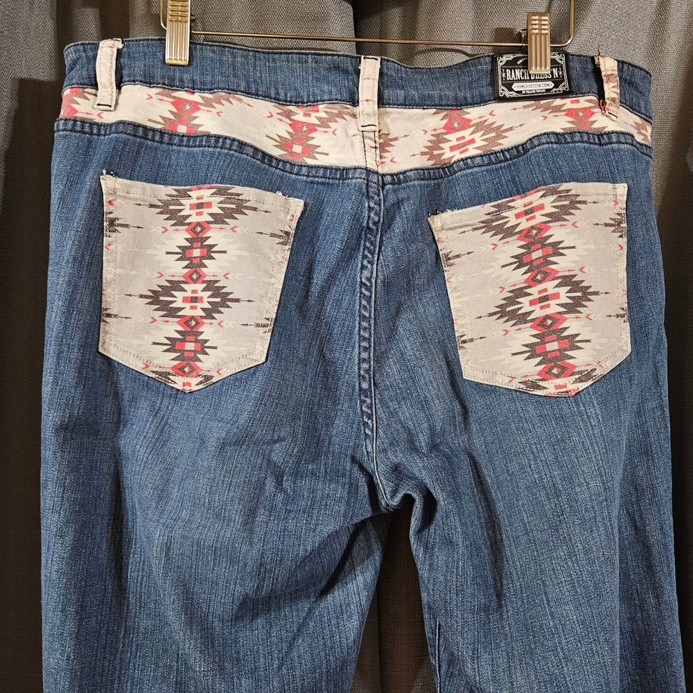 Ranch Dressn Womens 24 Aztec Print Flare Jeans Medium Wash Southwestern Rodeo
